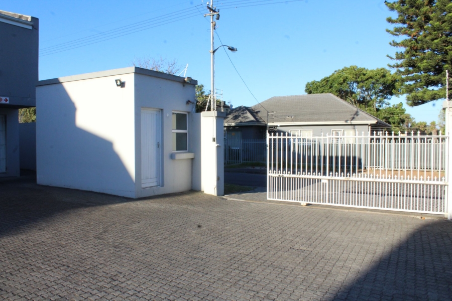 To Let 2 Bedroom Property for Rent in Kempenville Western Cape
